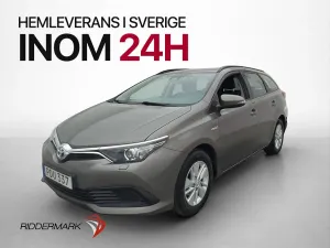 Toyota Auris 2016